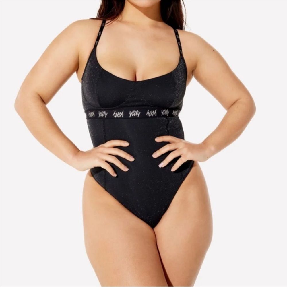 YITTY Womens Size 1X Spotlight Shaping
Demi Cup Thong Bodysuit Black